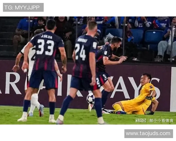 足球明星因资金周转困难向好友打电话求助借钱的背后故事